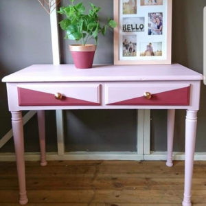chalk-paint-pink-albert-bridge-with-mulberry-hall-table-vintro-kriidivarv-chalk-paint