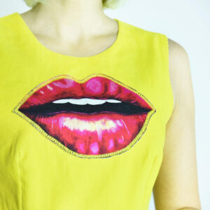 dress--lips-yellow