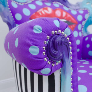 lips-armchair-pop-art-purple
