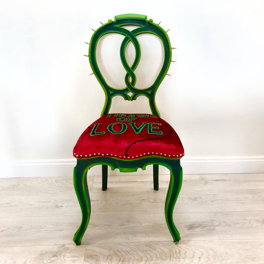 red-chair-thorns-of-love