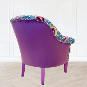colorful-armchair-kiss-pink