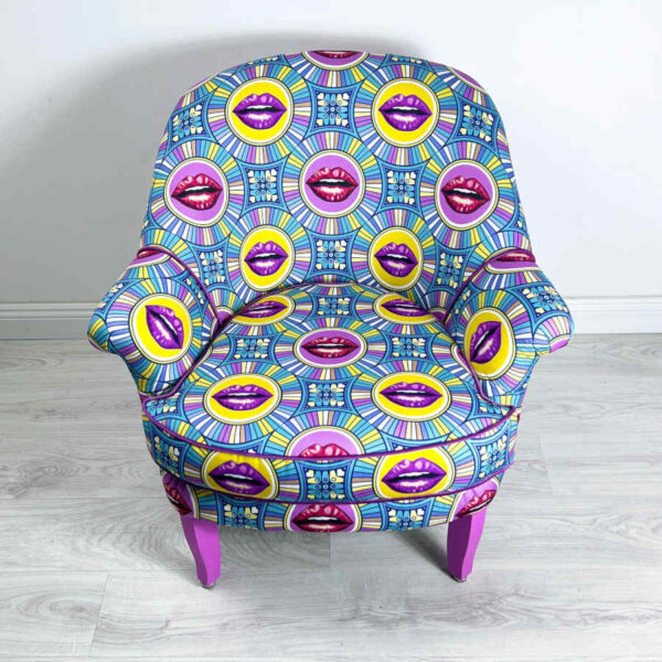 colourful-pop-art-chair-pink