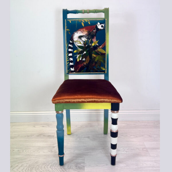 chair-lemur-green